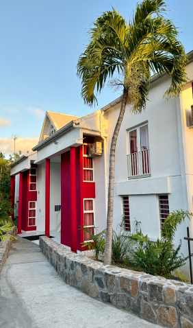 Bâtiment de la résidence Le Vallon à Saint-François en Guadeloupe