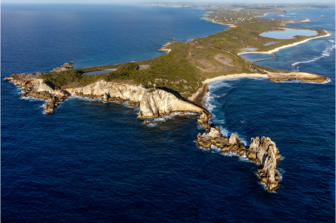 Vue arérienne de la Pointe de Châteaux, à Saint-François en Guadeloupe